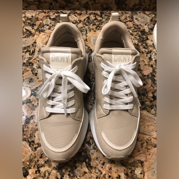 DKNY Nala Leather & Suede Tan/White Sneakers - Size 7M - Picture 6 of 15